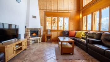 Chalet | Living room