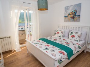Leilighet (One Bedroom Apartment) | 1 soverom, barnesenger og wi-fi (inkludert)