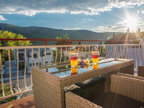 Apartment (One Bedroom Apartment) | Balcony - Chic Apartment Tribalj With Private Balcony (Vinodol)