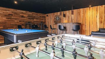 House | Games room