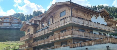 Apartment | Exterior