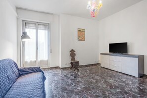 Condo, Balcony | Living area | 32-inch TV with cable channels - Romina Apartment, Florence, Campo Marte (Florence)