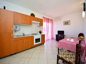 Appartement (Two Bedroom Apartment with Balcony an) | Cuisine privée