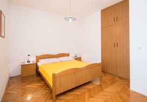 Huoneisto (Two Bedroom Apartment with Balcony an) | 2 makuuhuonetta, ilmainen Wi-Fi