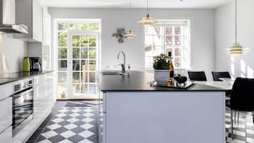 House | Private kitchen