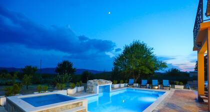 Secluded Holiday Home With Pool and Hot Tub