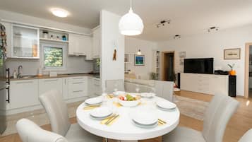 Villa (Five Bedroom Villa) | Wohnzimmer