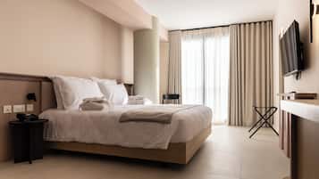 Exclusive Double Room, Balcony | Soundproofing, free WiFi