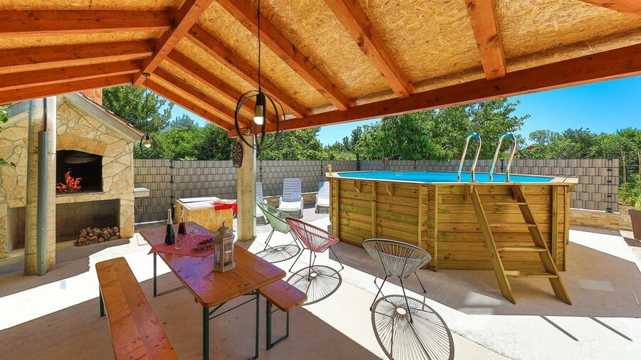 Stylish Apartments With Shared Pool, Sea Views, and Sun Terrace