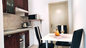 Apartment (Standard One Bedroom Apartment (owner) | Private kitchen