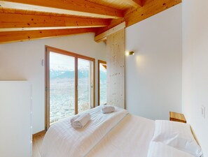 Chalet | 3 bedrooms, individually furnished - Cozy Chalet Amidst Valley With Balcony (Vex)