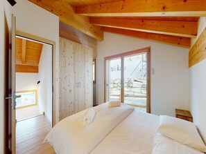 Chalé | 3 quartos, individualmente mobiliados