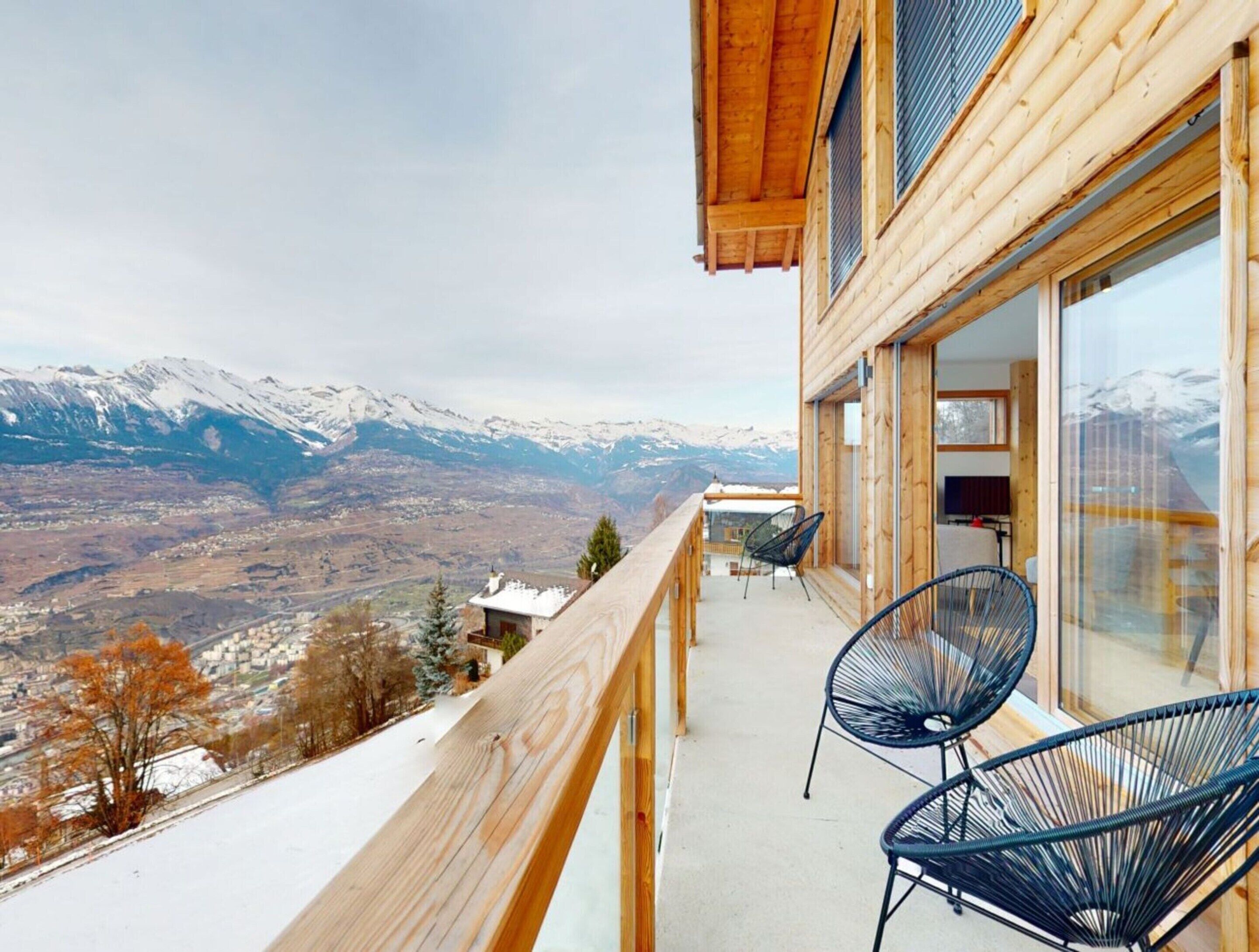 Chalet | Balcony