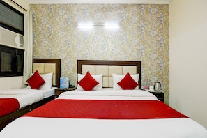 Room, 1 Bedroom, Smoking, Balcony | 1 bedroom - Room-hotel Mayank Residency (New Delhi)