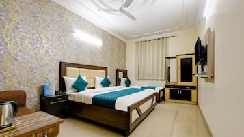 Room, 1 Bedroom, Smoking, Balcony | 1 bedroom