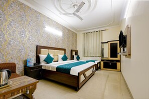Room, 1 Bedroom, Smoking, Balcony | 1 bedroom - Room-hotel Mayank Residency (New Delhi)