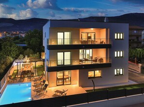 Villa (Eight Bedroom Villa) | Eksteriør