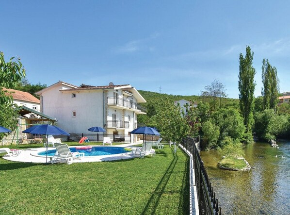 Villa (Five Bedroom Holiday Home) | Exterior