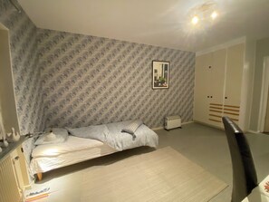 2 chambres, bureau, fer et planche à repasser, Wi-Fi