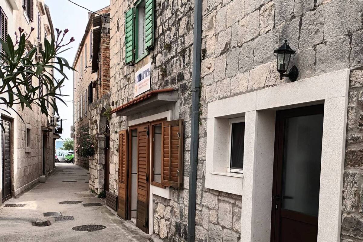 Studio (Standard Studio Apartment (owner Gorn) | Exterior