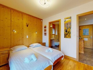 2 chambres, ameublement personnalisé, draps fournis