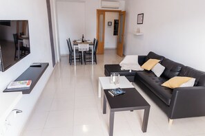 Living area - Apartamentos LA PARRETA CENTRO (Vinaros)