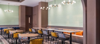 Holiday Inn Express Taizhou Toumen Port