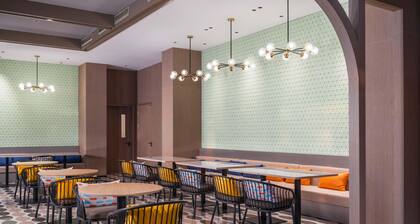 Holiday Inn Express Taizhou Toumen Port