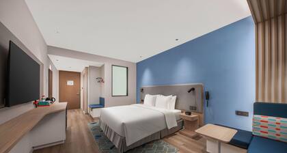 Holiday Inn Express Taizhou Toumen Port