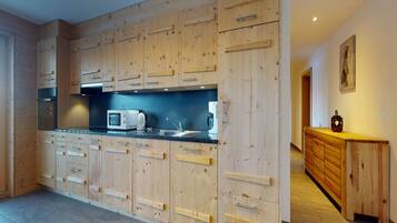 Apartment | Private kitchen