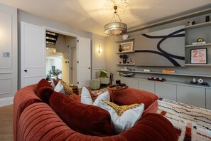 House | 2 bedrooms, Internet - Riverside Contemporary (London)