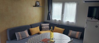 Mobile home in the countryside. Nature getaway in the heart of Périgord Vert!