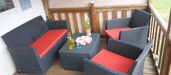 Mobile home in the countryside. Nature getaway in the heart of Périgord Vert!