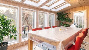 House | Bahagian dalam