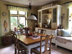 House | Dining - 4 Star Holiday Home in Stillingson (Stillingsön)