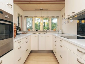 House | Private kitchen - Family Oasis Near Beach - By Traum Ferienwohnungen (Sæby)