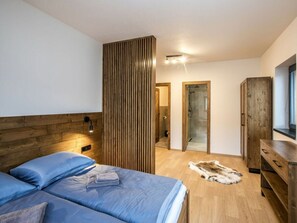 Villa | 6 bedrooms - Holiday Villa in Beautiful Location (Bedrichov)