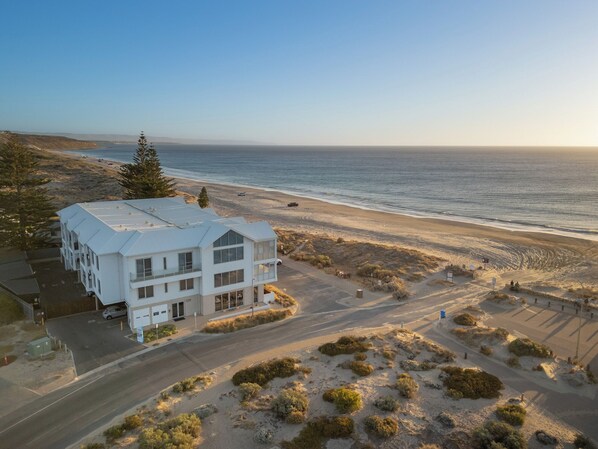 Exterior - Sea Dunes Luxury Apartments (Moana)