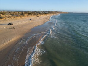 Beach/ocean view - Sea Dunes Luxury Apartments (Moana)
