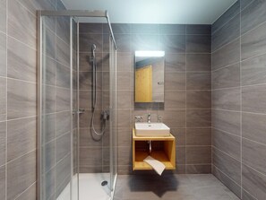 Apartment | Bathroom