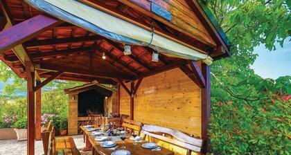 Mediterranean Stylish Villa With Pool in Kastel Stari