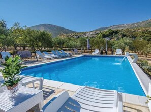 Villa (Seven Bedroom Villa with Pool) | Outdoor pool | Outdoor pool, sun loungers - Exclusive Elegant Villa With Pool in Kastel Novi (Kastela)