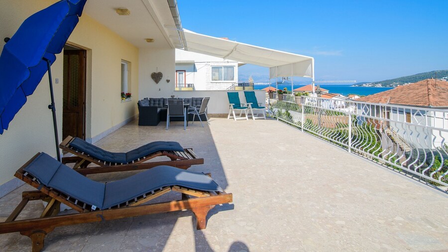Modern Apartment Near Trogir Beach With Sea View Terrace and Lounge Area