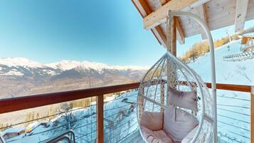 Chalet | Balcony