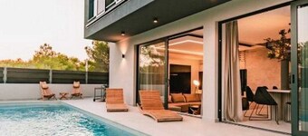 Luxury Contemporary Villa in Vodice With Pool, Sauna and Hot Tub