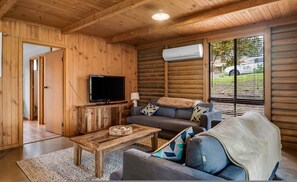 House - Southern Comfort - Pet Friendly - Beach (Goolwa South)