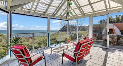 The Darling of Marina - A Hilltop and Sea Getaway