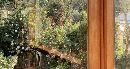 Adelaide Hills Camellia Cottage Wifi