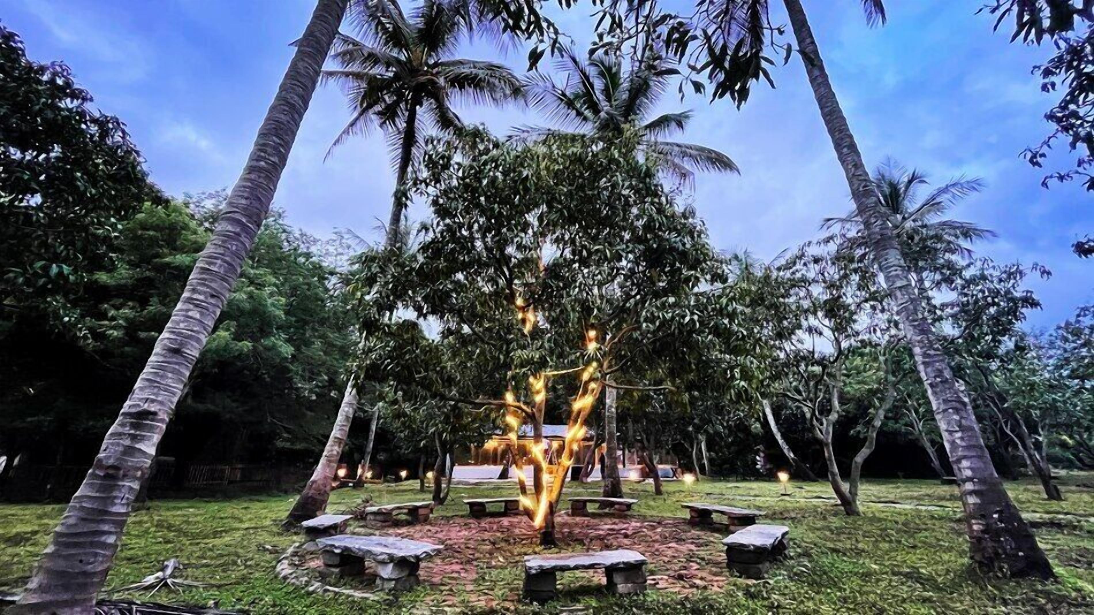 Zona de juegos infantil al aire libre