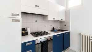 Studio, Balcony | Private kitchen - Bixio 2 (Como)